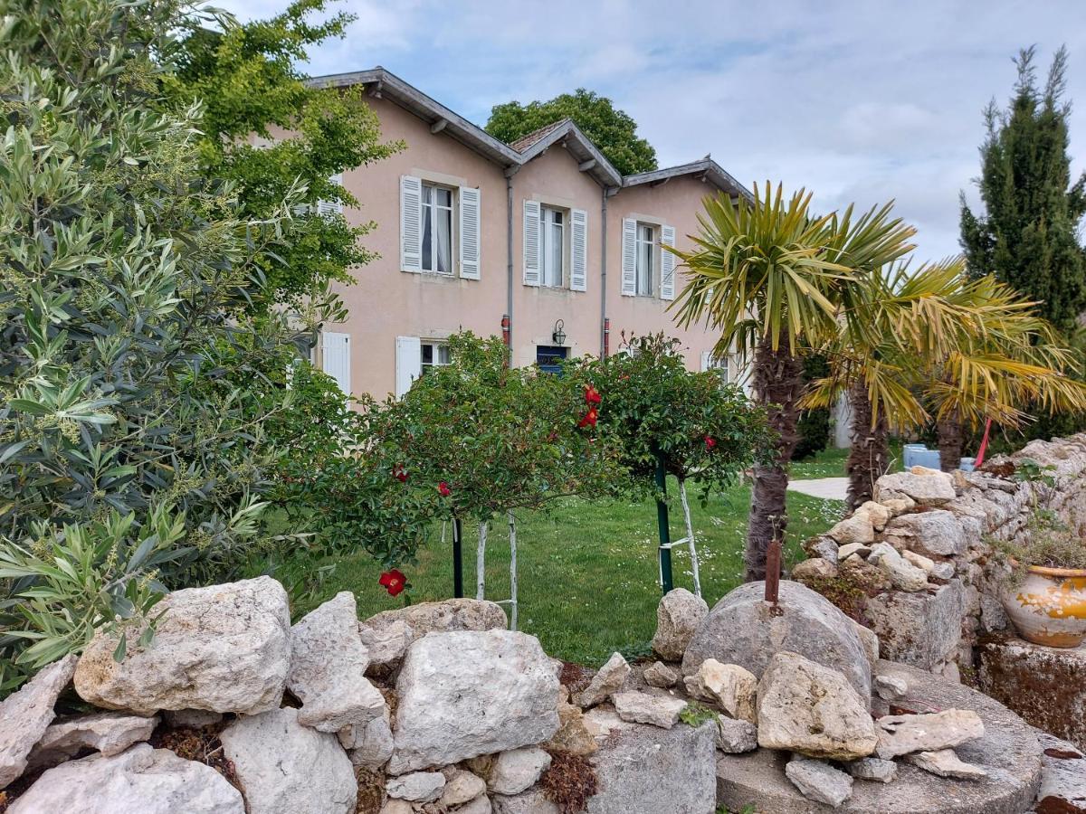 Chateau Gunes Cissac-Médoc Εξωτερικό φωτογραφία